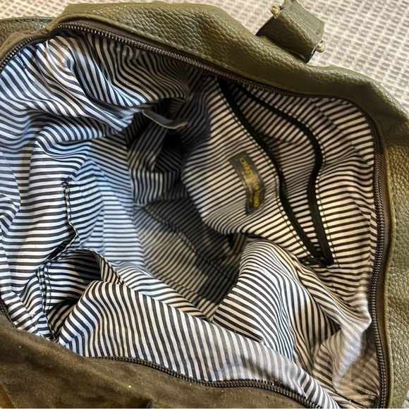 Christian Siriano Green Bag - Picture 7 of 11